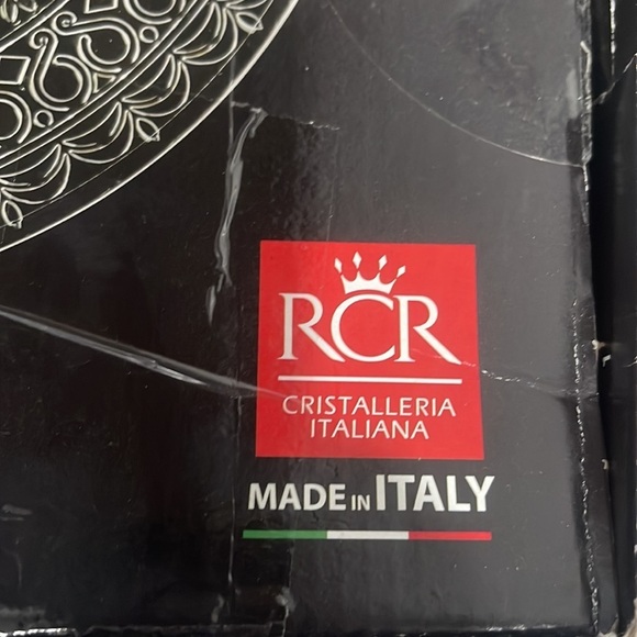 4 Medici dinner plates - Picture 7 of 11